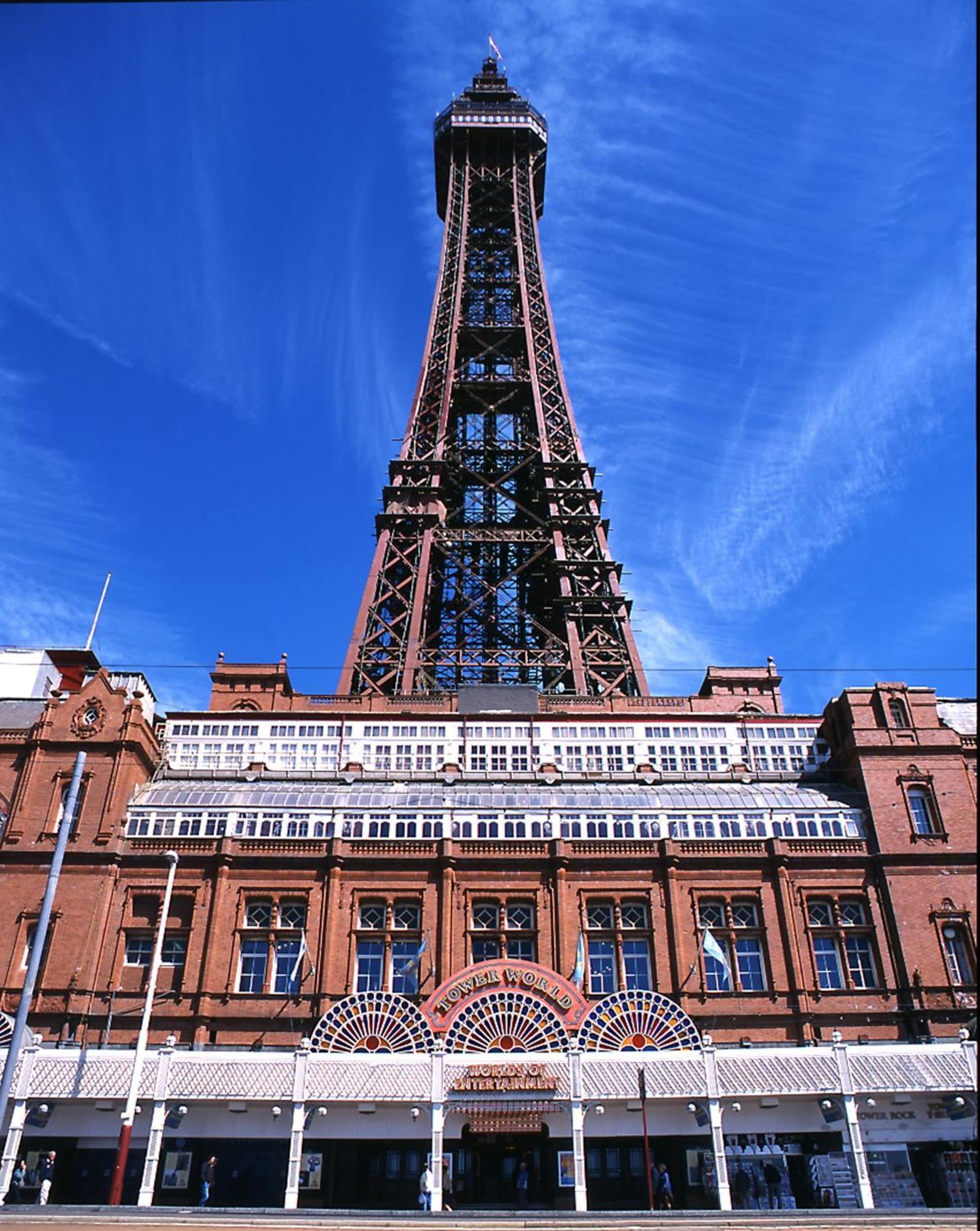 Grand Hotel Blackpool Kültér fotó The Blackpool Tower